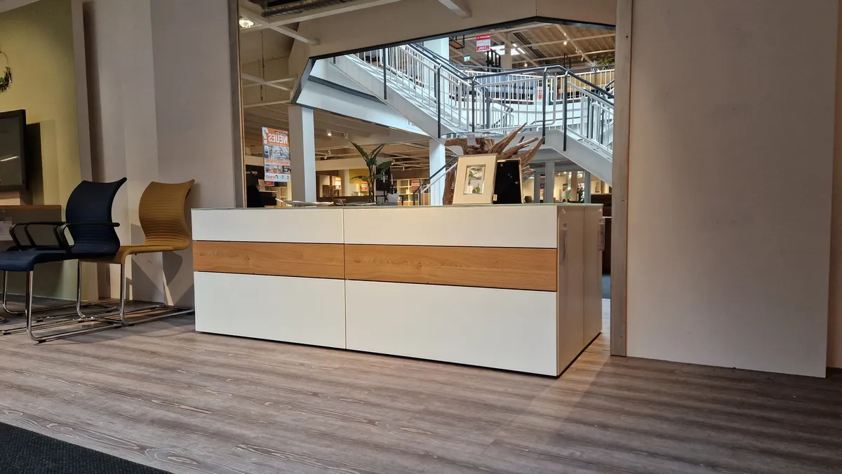 Sideboard